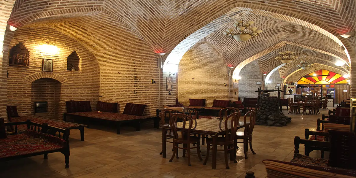 مکانهای دیدنی جاده کلات مشهد 2